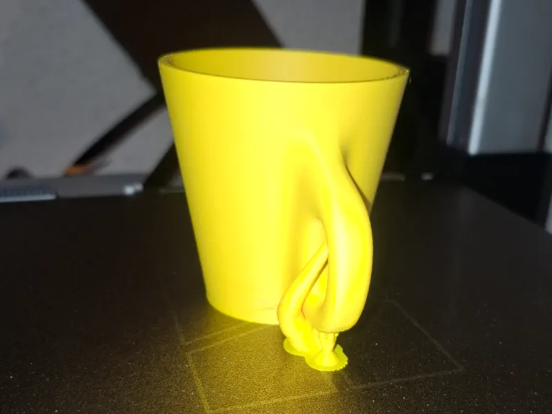 Tasse mit Griff