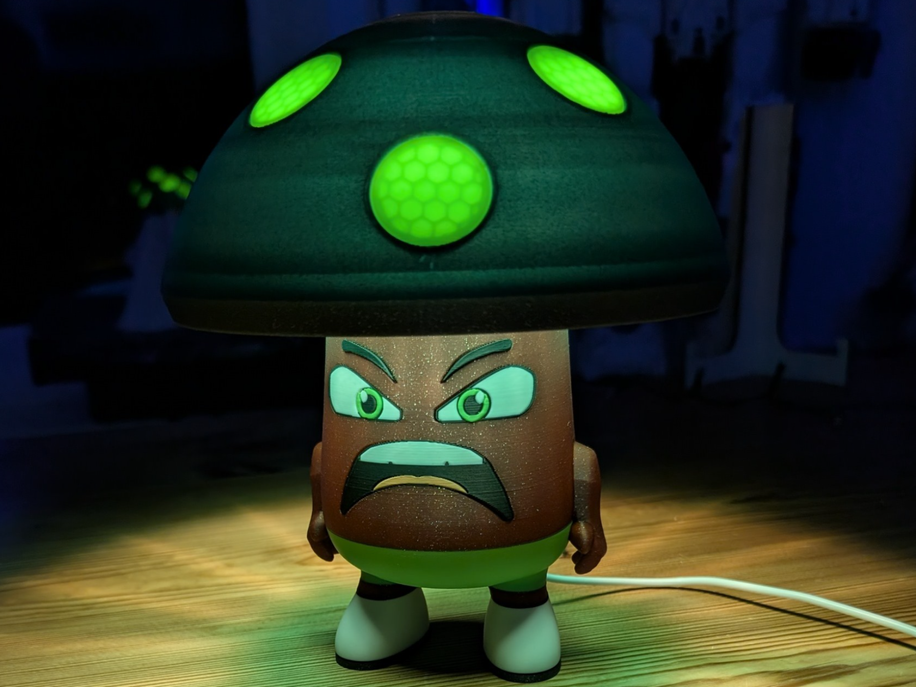 LED001 USB Night light - Angry Mushroom character