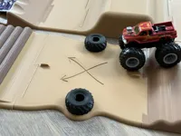 22. Cross-over - Monster Truck Track