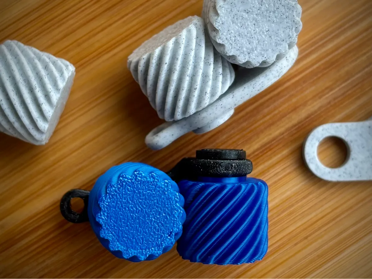 Fidget toy - Screw Gears by Matthew Ghost MakerWorld: Download Free 3D Models - 3D model önizlemesi