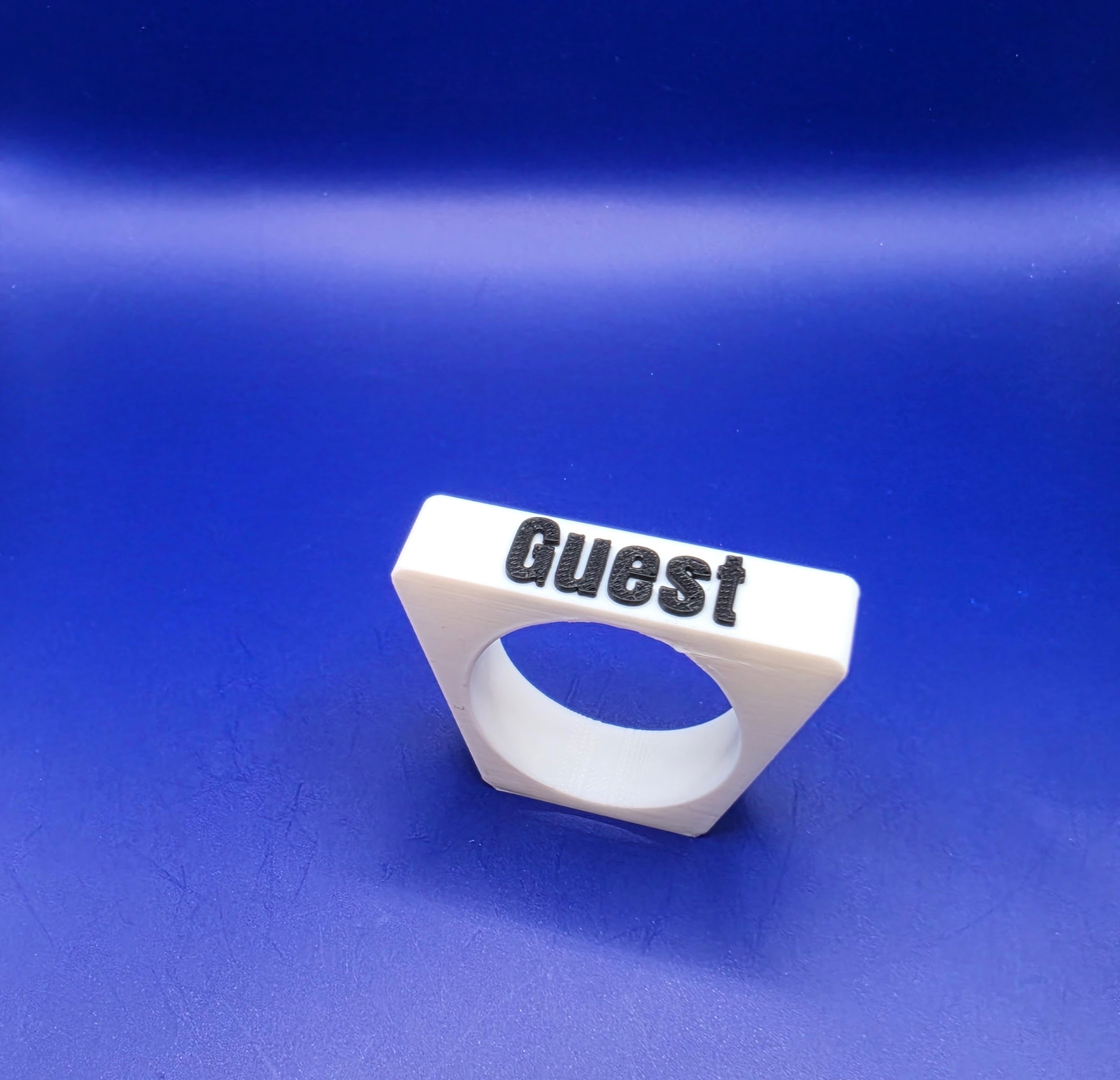 Miniatura 2 do modelo 3D Personalized Parametric Napkin Ring