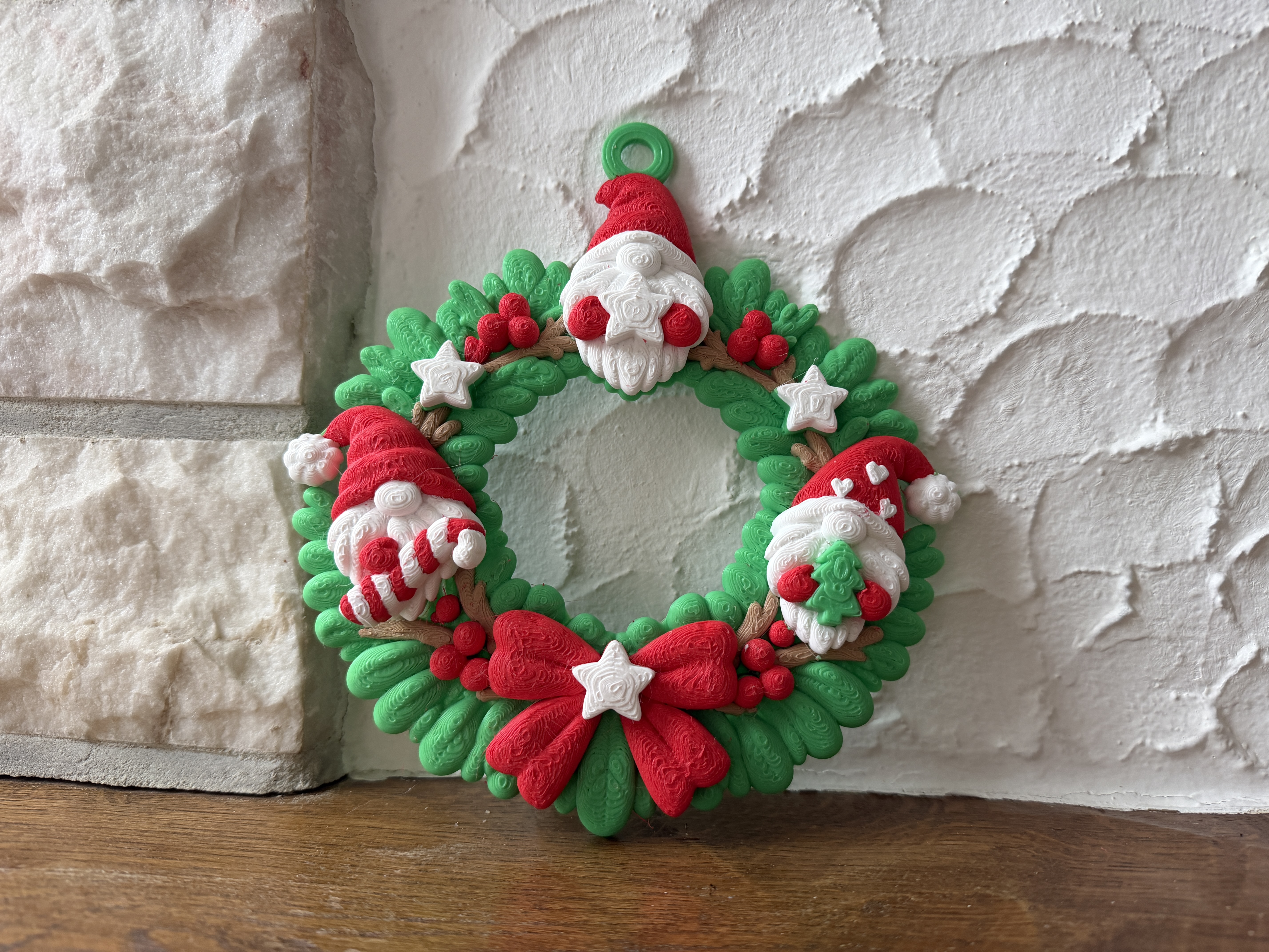 Christmas Wreath Gnomes - 1