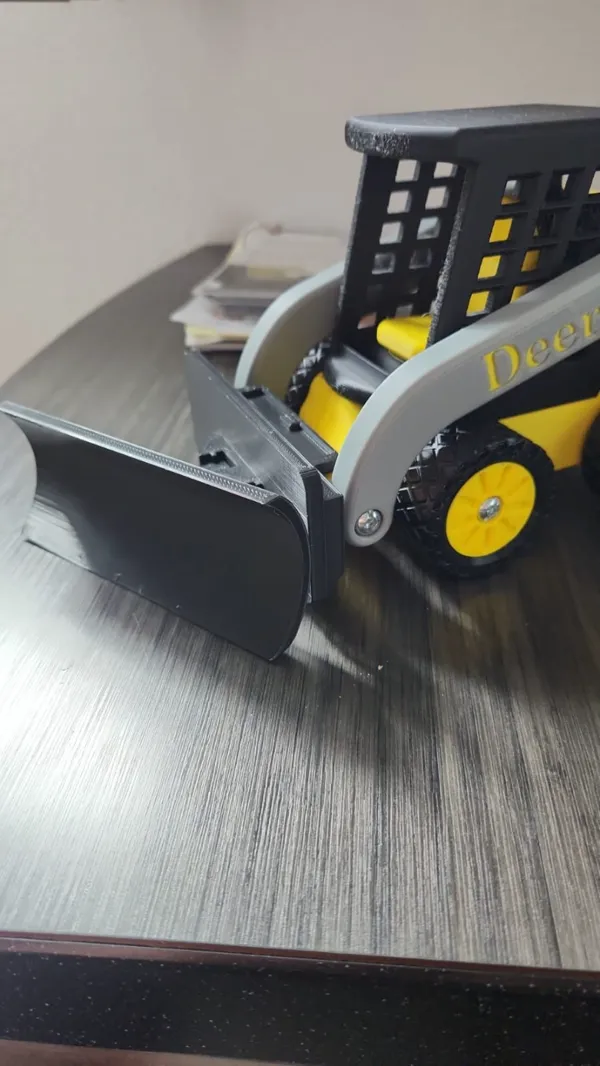 Chasse-neige jouet pour mini-chargeuse Deere