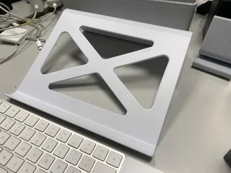 Laptop / Tablet Stand