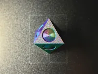 Sphère tournante dans un octaèdre — photo 7
