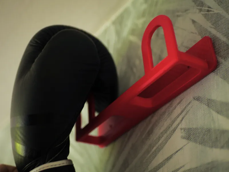 Wall-Mounted Boxing Glove Holder, Only 66g.