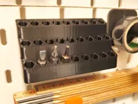0.24mm layer, 2 walls, 8% infill