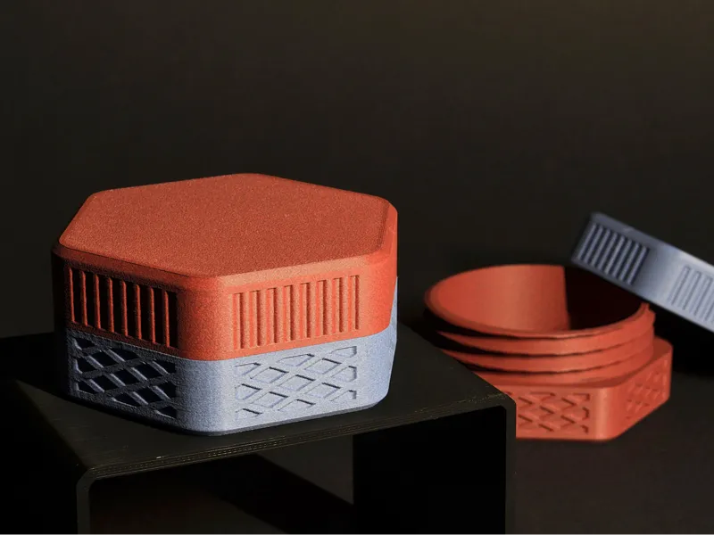 Compact Screw Box • Medium Size • Grip Design