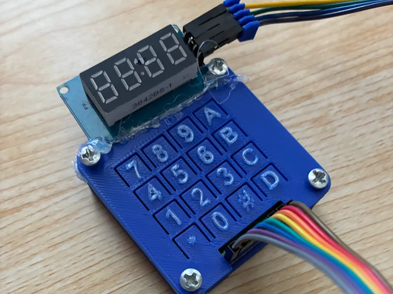 4x4 Button Keypad Case With Characters