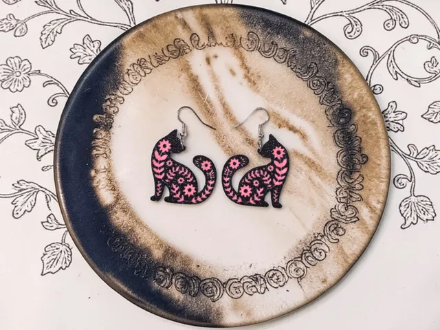 Wildflower feline earrings