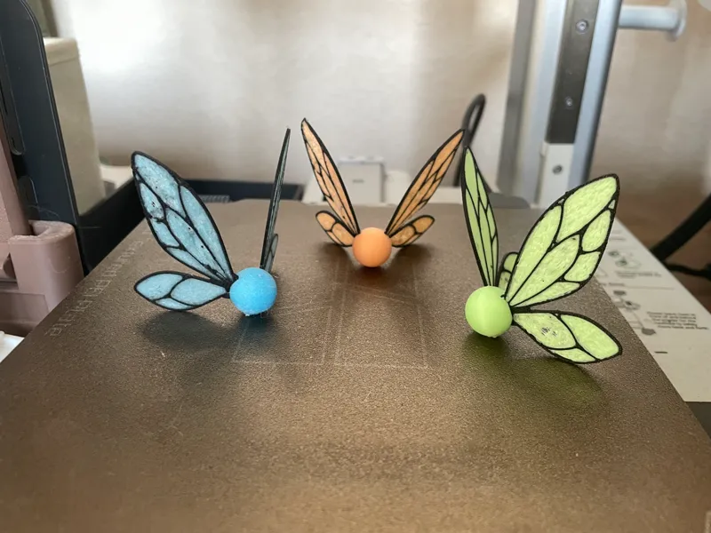 PETITES LUCIOLES