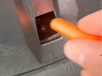 Universal Valve Cap Tool