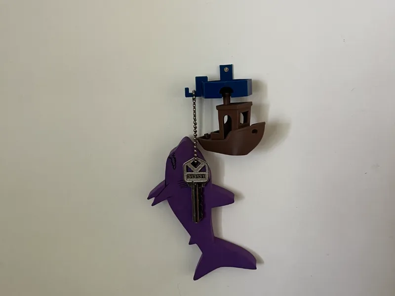 Single Benchy Holder with a Small Tray +Key holder