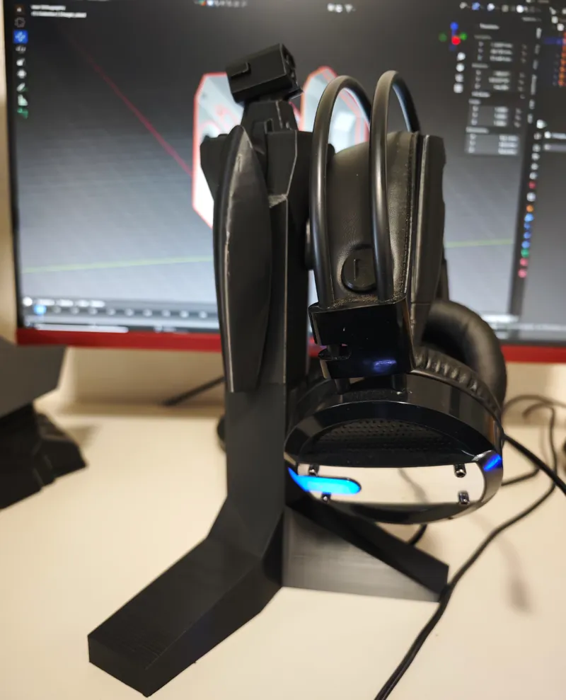 Scifi Star Fighter Headset Stand height selectable