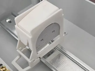 Support gewiss system components din rail