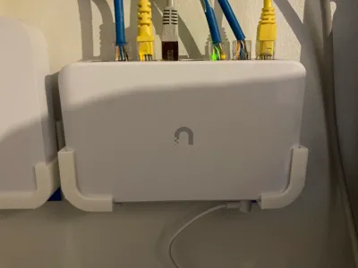 Unifi Switch Lite 8 PoE tape wall mounts