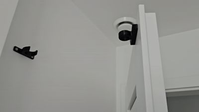 Snap Door Holder