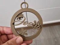 Boule de Noël personnalisée au prénom — photo 1