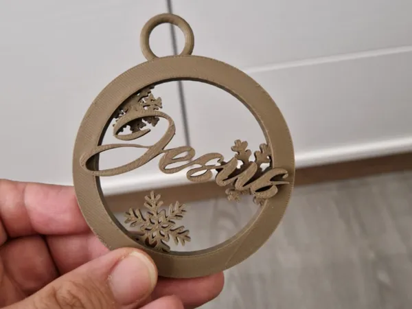 Boule de Noël personnalisée au prénom