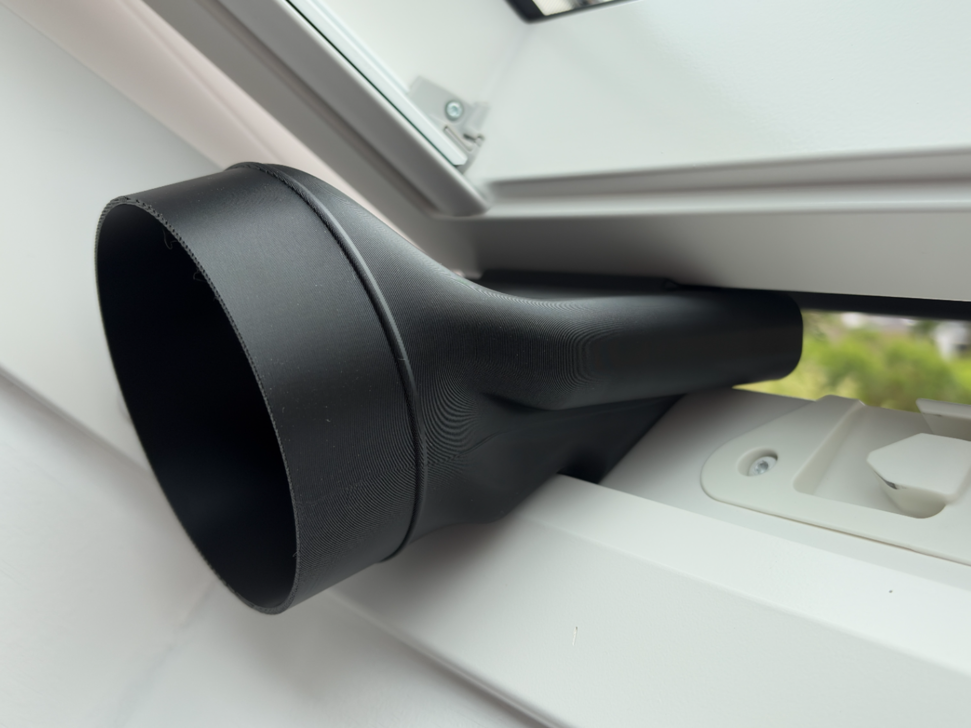 Velux GPU MK04 window exhaust adapter