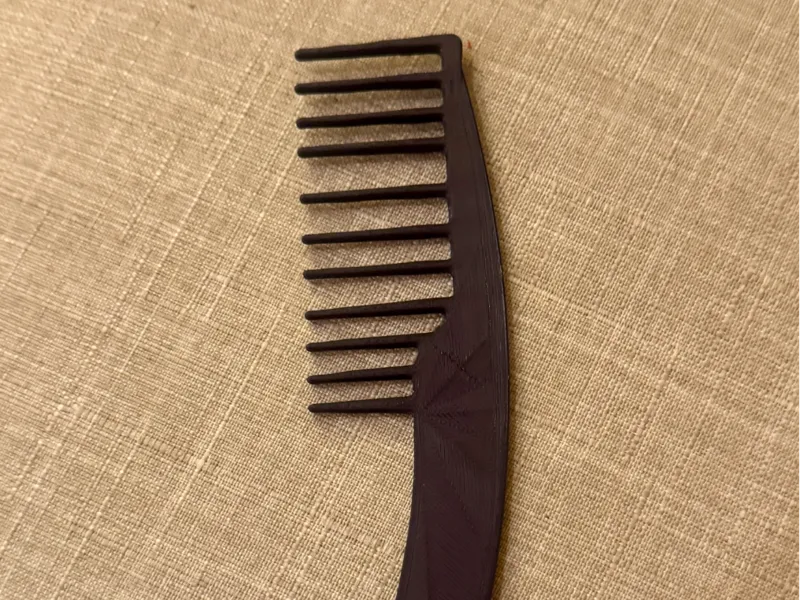 Wide Tooth Detangling Comb - 3D Scan