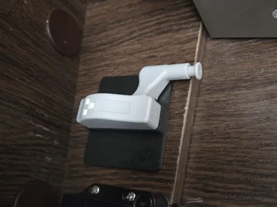 LED Light Hinge Bracket – ideal for campers