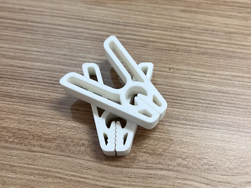 一体式结构夹子