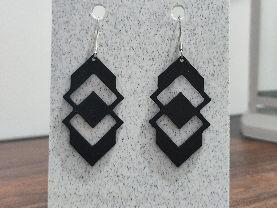Aretes Eslabón Prisma