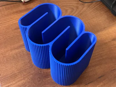 Pen Stand Wavy |Olympic Loop or Mitochondria Style