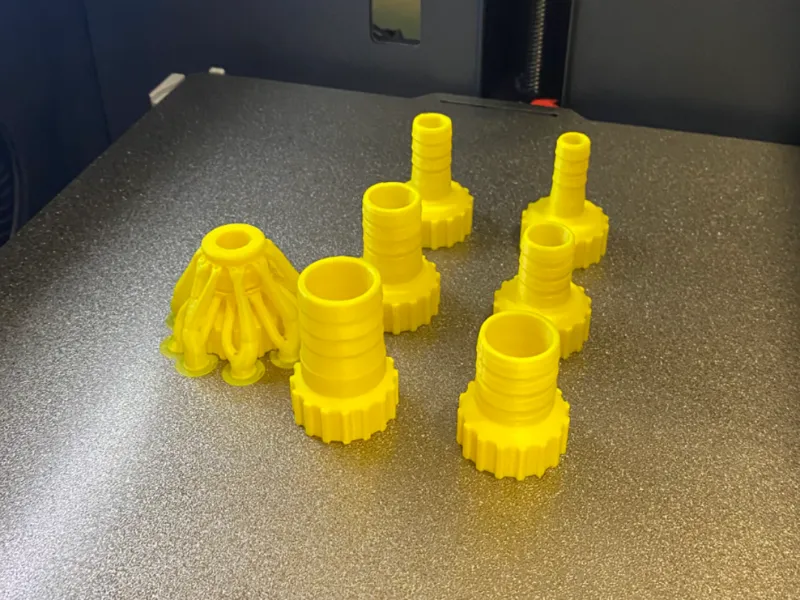 1/2" Thread to Multi-Size Hose Adapter
