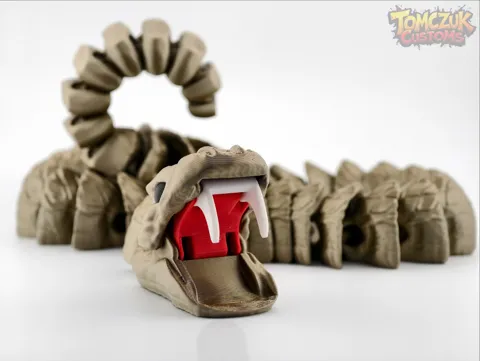 Ultimate Rattlesnake! Articulated mouth and tail! view 3