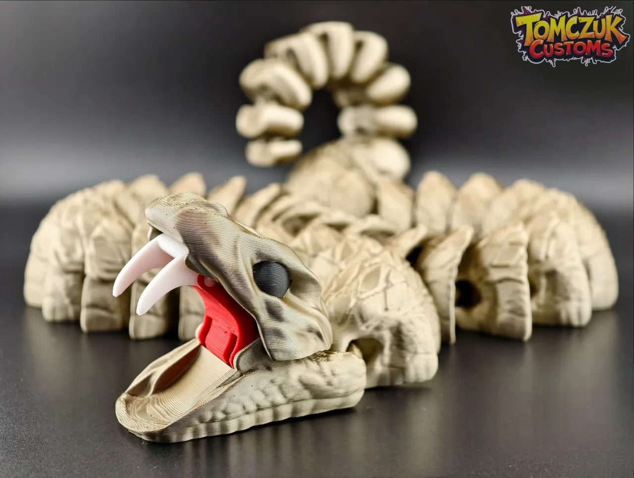 Ultimate Rattlesnake! Articulated mouth and tail! view 4