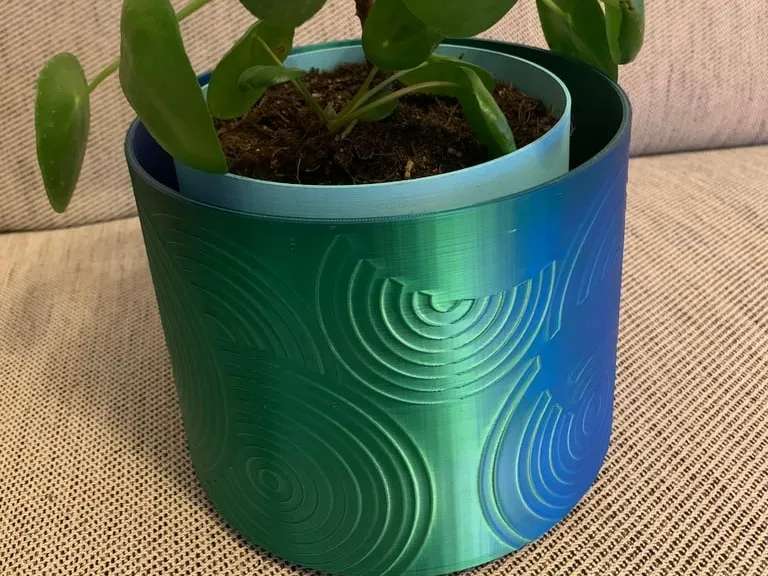 Plant Pot - UFO