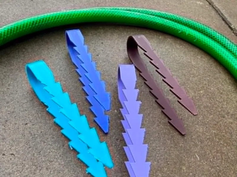 Garden hose holder