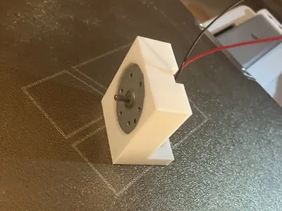DC motor mount 