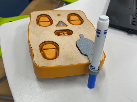 Kibo Kinderlab Crayola Marker Holder