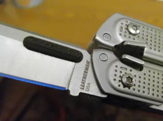 Leatherman Free P2 _P4 thumb adapter