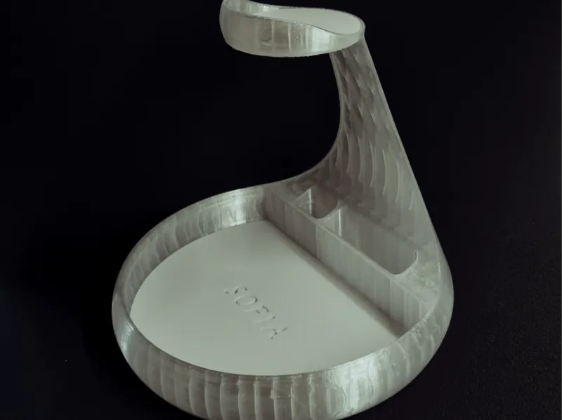 Valet tray customizable