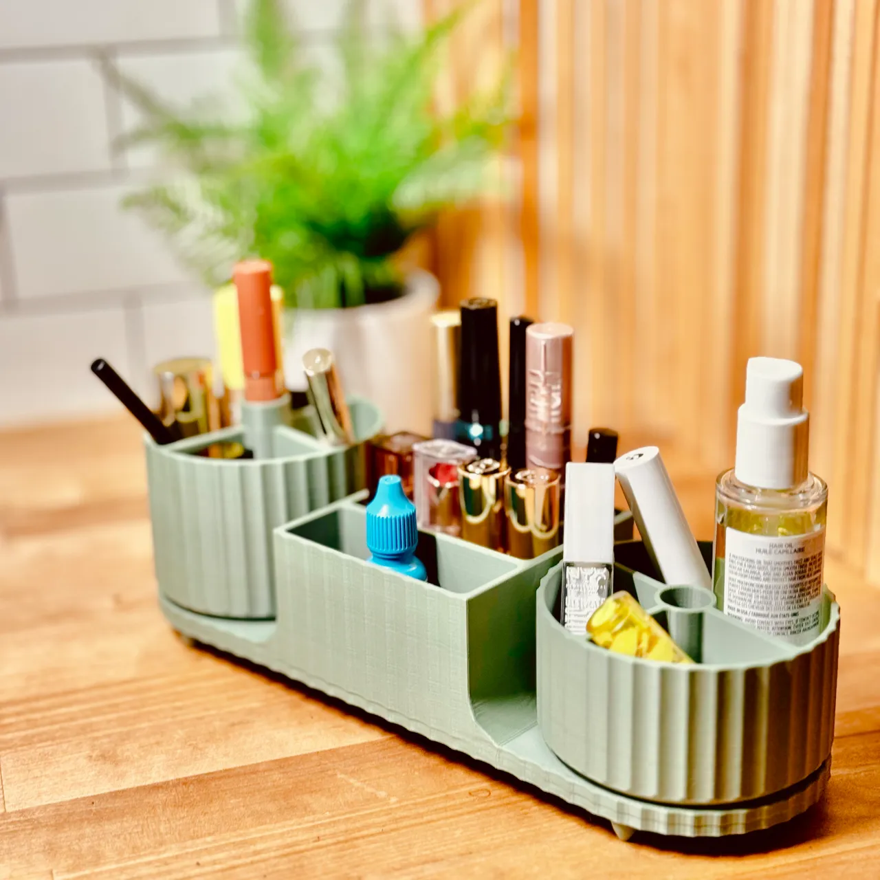 Spinning Bathroom Organizer view 3