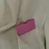 Opening on top, both side cutout