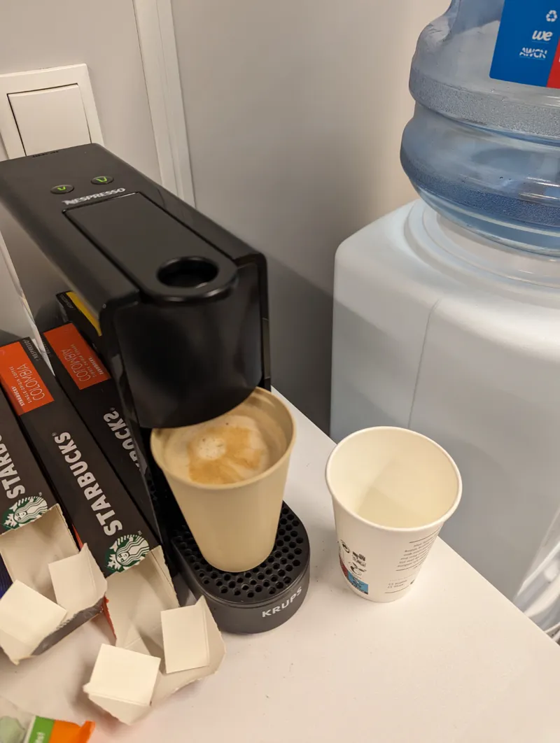 Semi-Disposable water fountain & coffee cup