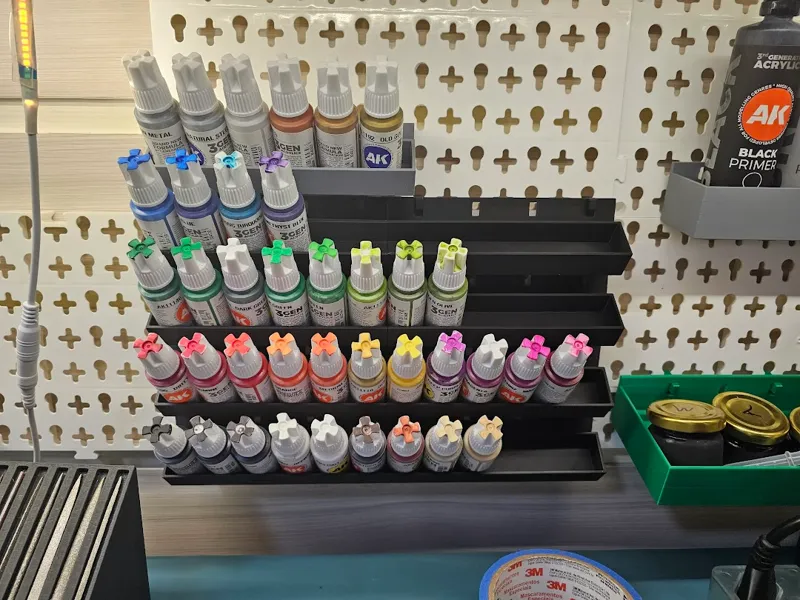 Paint Bottle Pegboard Support - AK Int Size (25mm)