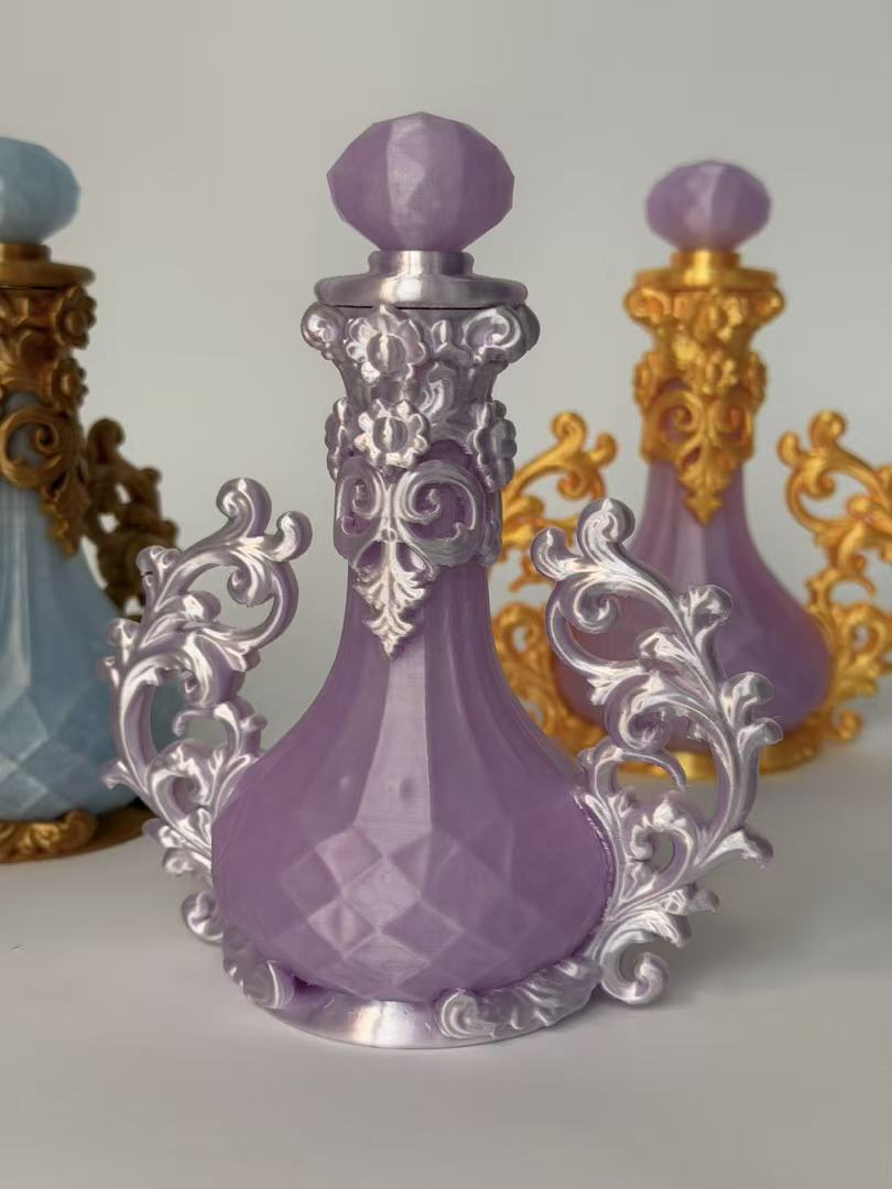 Miniatura 1 do modelo 3D 复古瓶子—绮梦琉璃