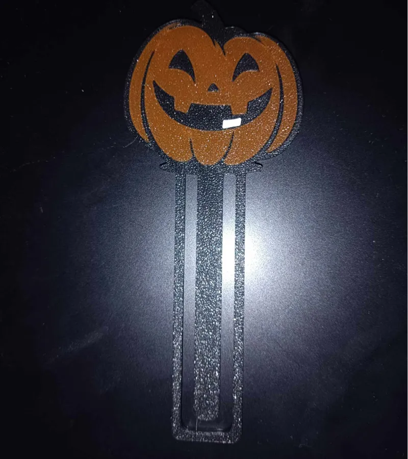 Pumpkin bookmark - Halloween 2024