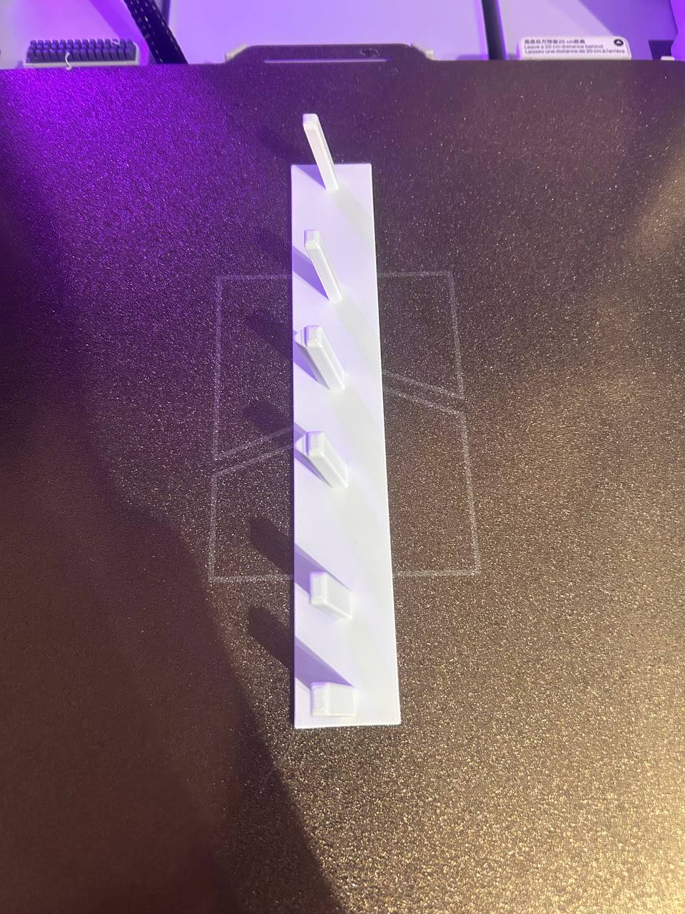 Miniatura 2 do modelo 3D Aquarium Tool Hanger