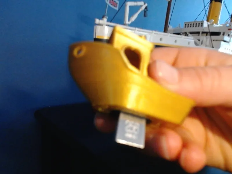 H2D Benchy USBA Flash Drive