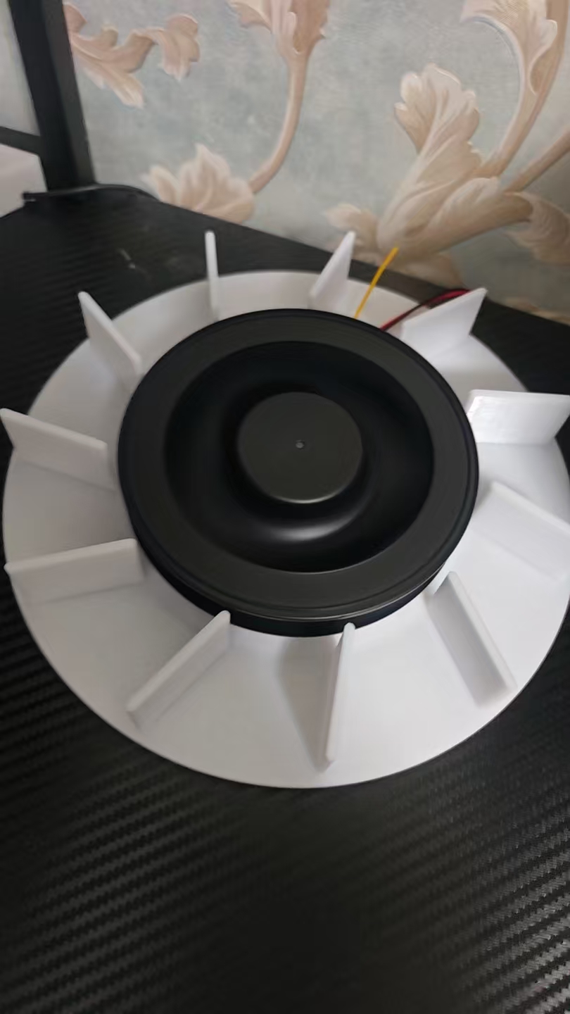 Miniatura 1 do modelo 3D 离心风机空气净化器