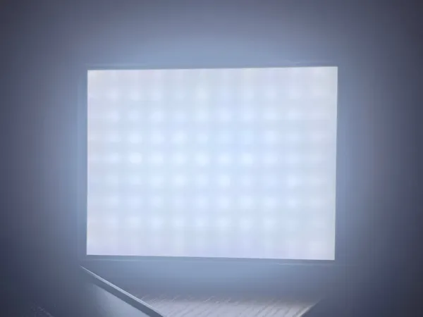 Plaque de guidage lumineux fine pour lithophanie