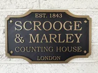 Enseigne Scrooge & Marley - Un chant de Noël — photo 1