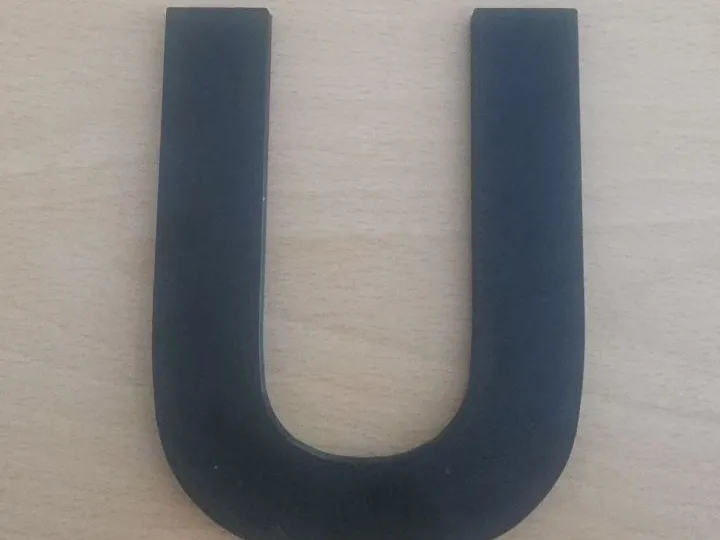 Buchstabe U